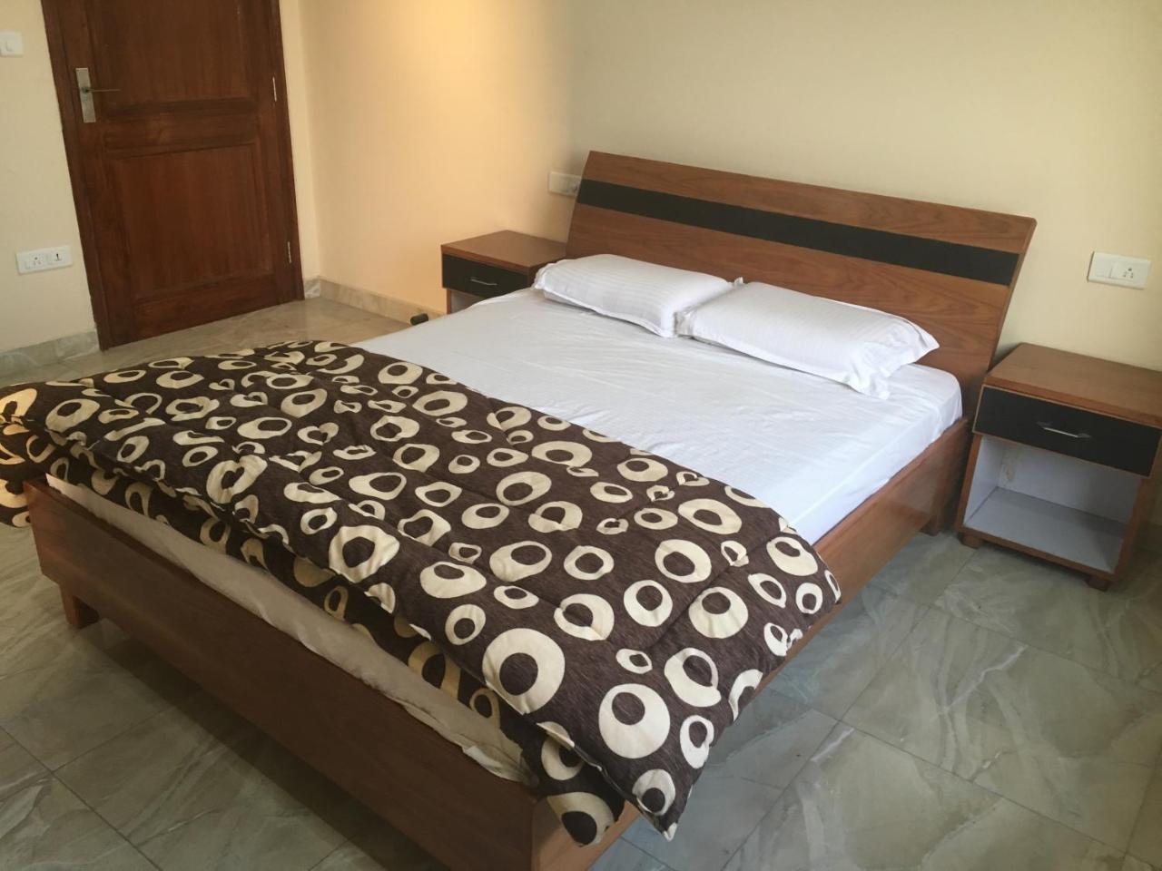 Jandiala Shiv Hotel And Joe'S Bar & Restaurant المظهر الخارجي الصورة
