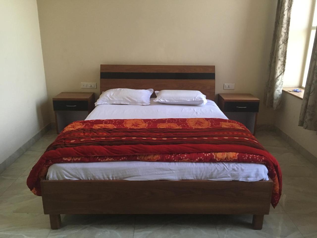 Jandiala Shiv Hotel And Joe'S Bar & Restaurant المظهر الخارجي الصورة