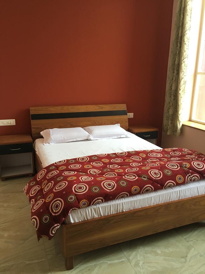 Jandiala Shiv Hotel And Joe'S Bar & Restaurant المظهر الخارجي الصورة